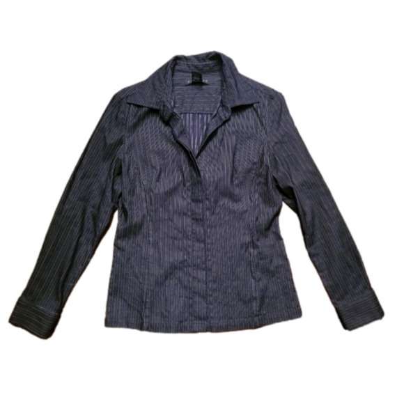 Express black striped button down shirt. Size 9/10. EXCELLENT CONDITION! - Picture 1 of 3